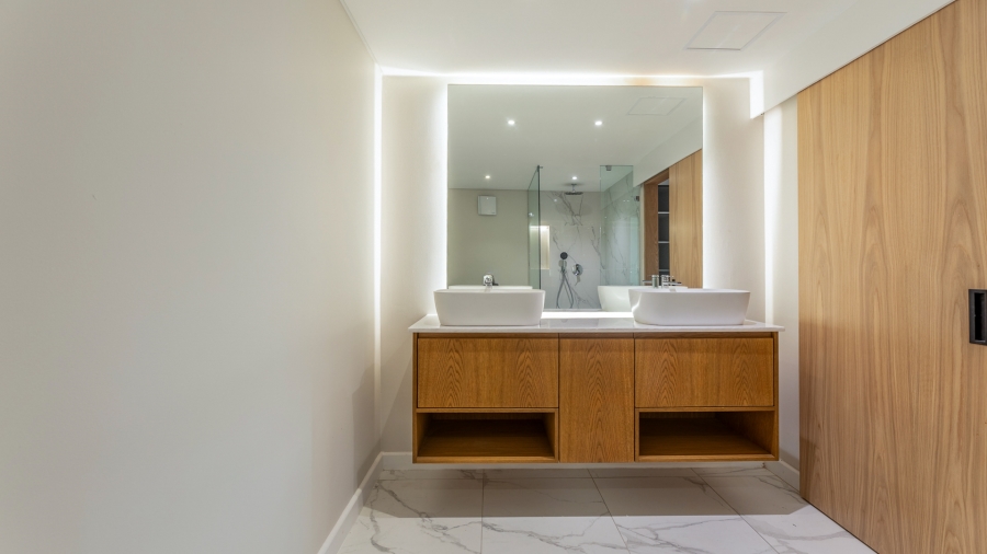 4 Bedroom Property for Sale in Camps Bay Western Cape